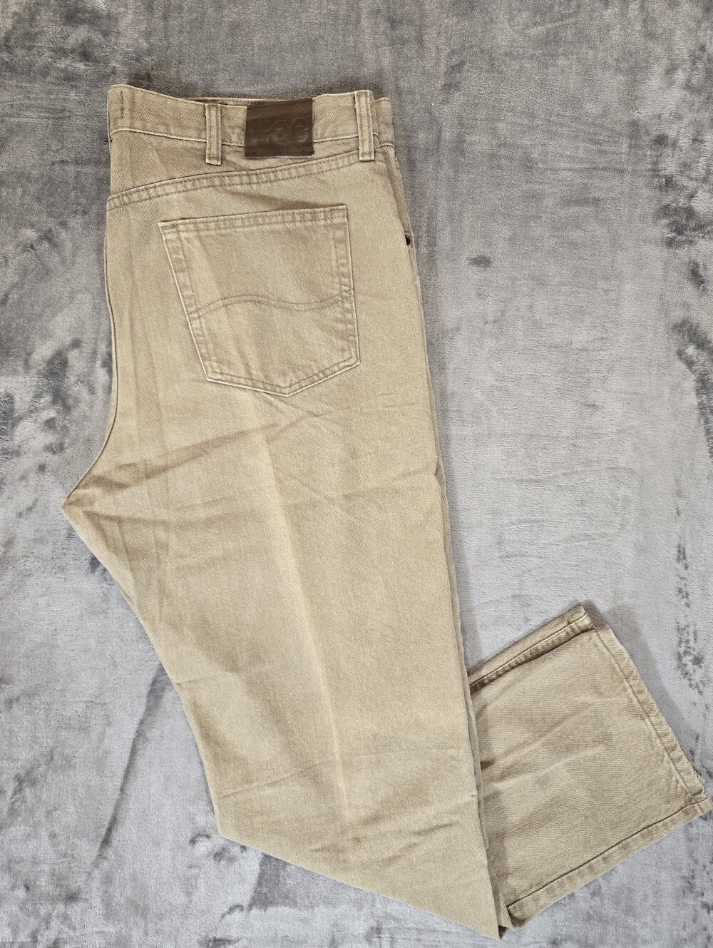 Lee Relaxed Fit Straight Leg Beige Tan Jeans Size 40x32 Fits 42x30